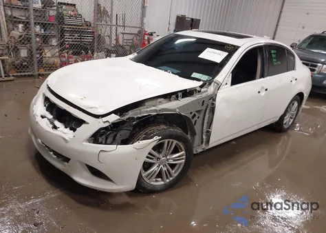 2013 Infiniti G37X z USA, uszkodzony, nr VIN JN1CV6AR8DM355210